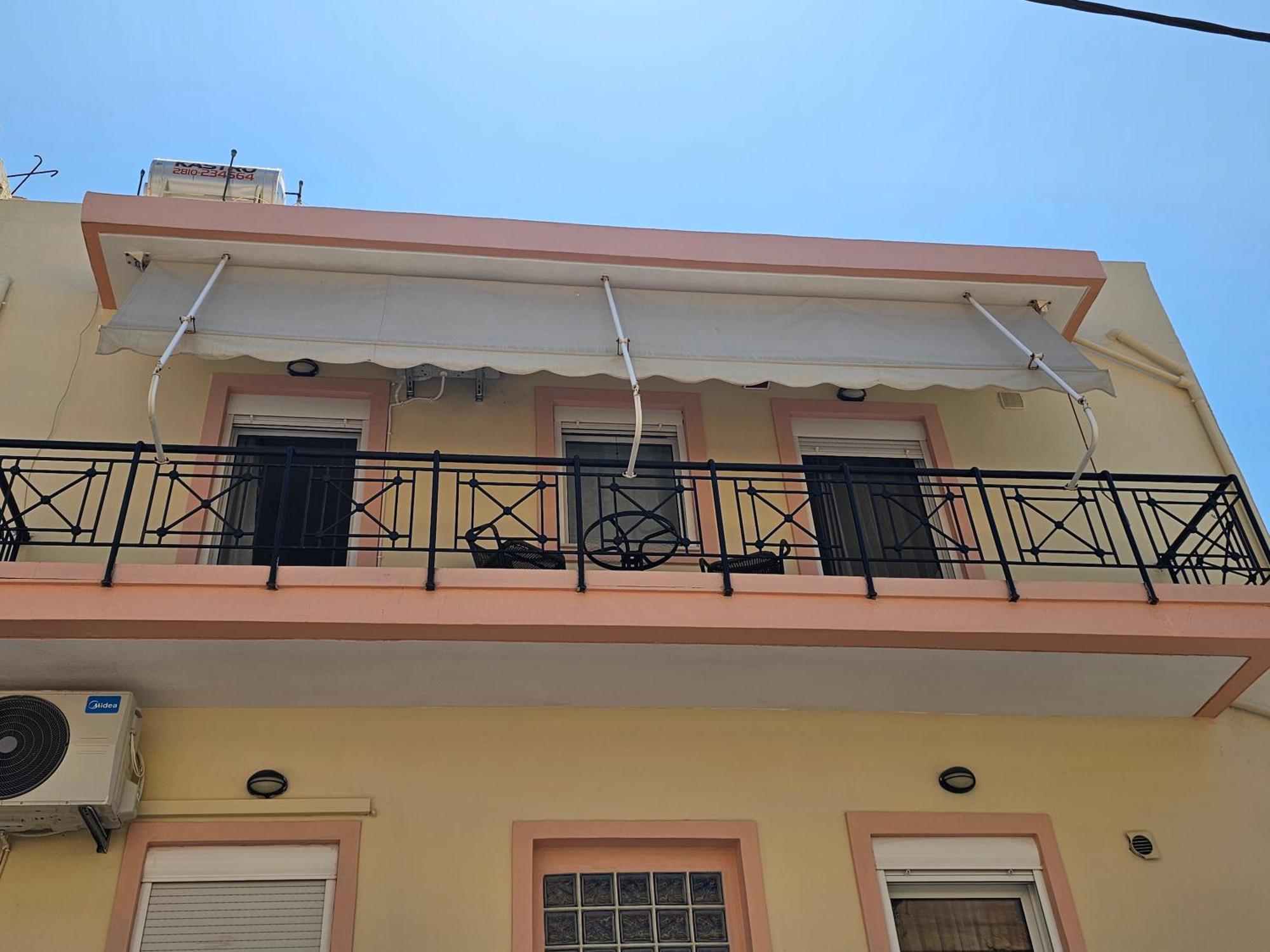 Eirini'S Apt Heraklion  Luaran gambar